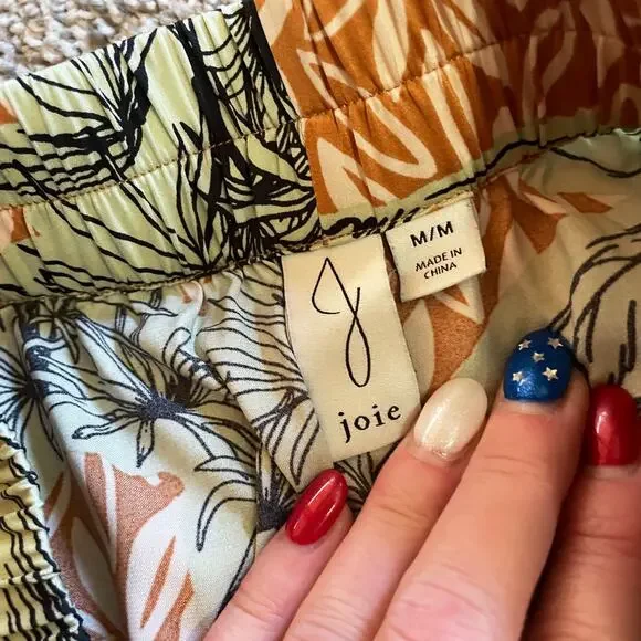 Joie Wide leg Satin tropical floral print boho pants Size Medium - Picture 3 of 7